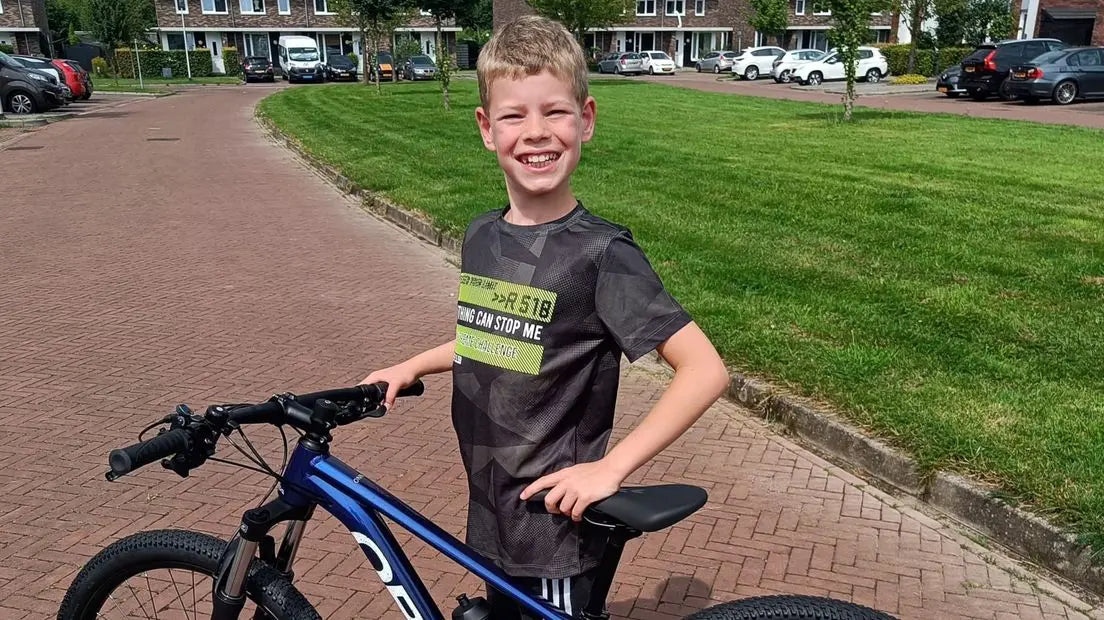 Tavi-10-doet-Ironman-voor-kinderen-met-kanker Triathlonworld