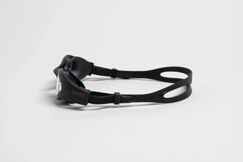 Arena | Die eine Frau | Klar/Schwarz