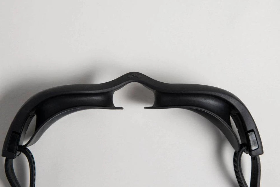 Arena | Die eine Frau | Klar/Schwarz