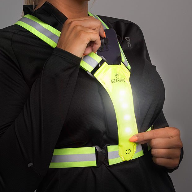 Bee-Safe | Led Harness USB | Phone Pocket | Lime