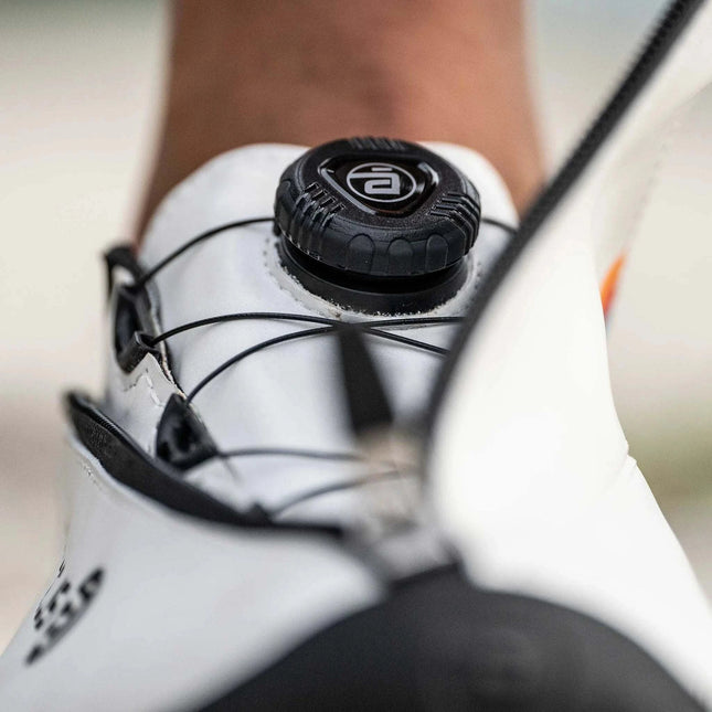 Cadomotus | Chronos Aero Long Distance Triathlon Cycling Shoe | Bianco