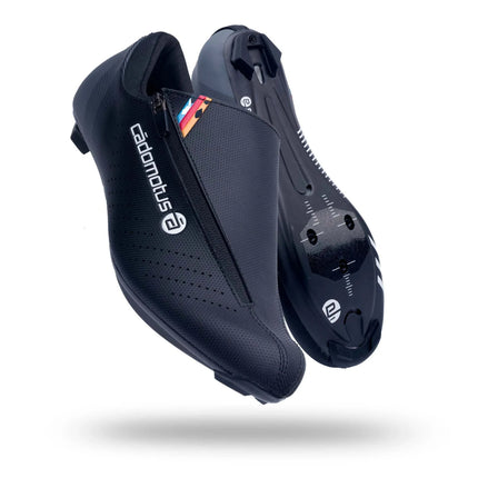 Cadomotus | Chronos 4E Aero | Triathlon Langstrecken-Radschuh | Onyx