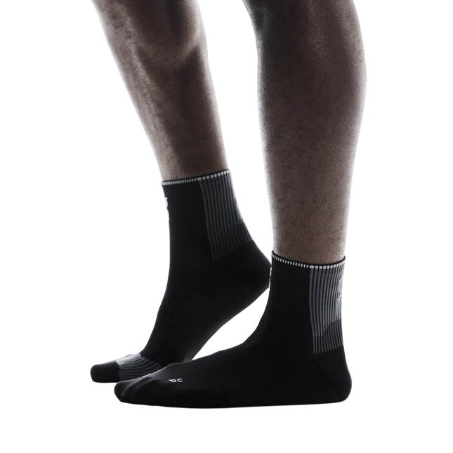 ON | Performance Run Sock Mid | Black / Eclipse