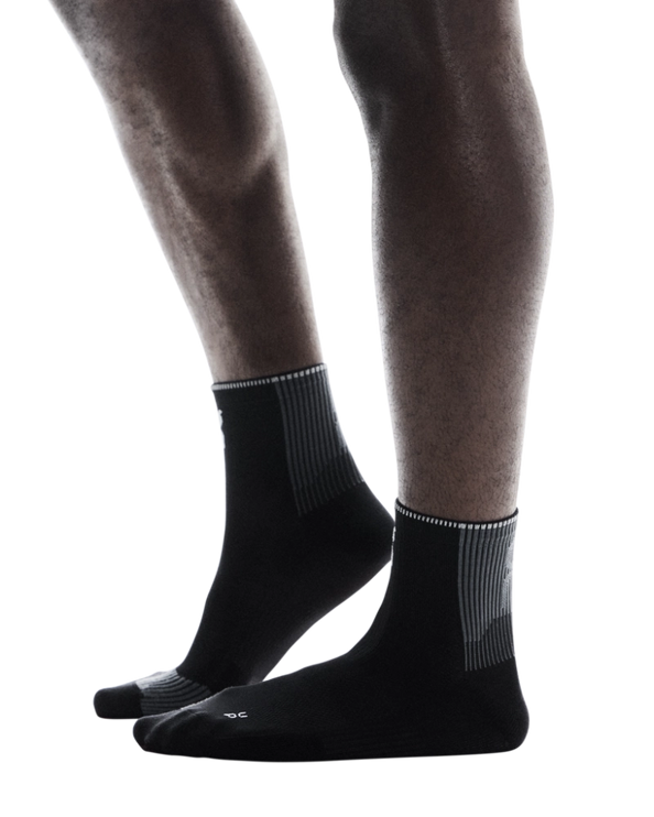 ON | Performance Run Sock Mid | Black / Eclipse