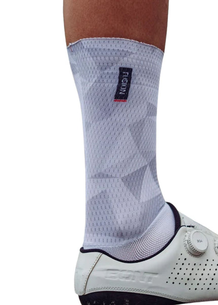 FUSION | TEMPO Aero Sock | Unisex | White / Grey