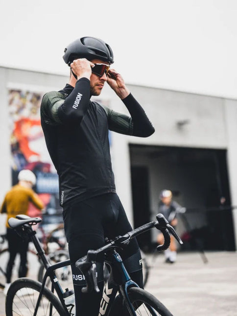 FUSION | TEMPO Arm Warmer | Black