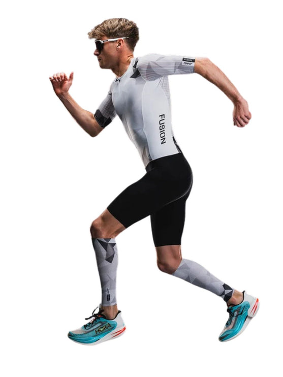 FUSION | TEMPO ONE Calf Sleeves | Carbon