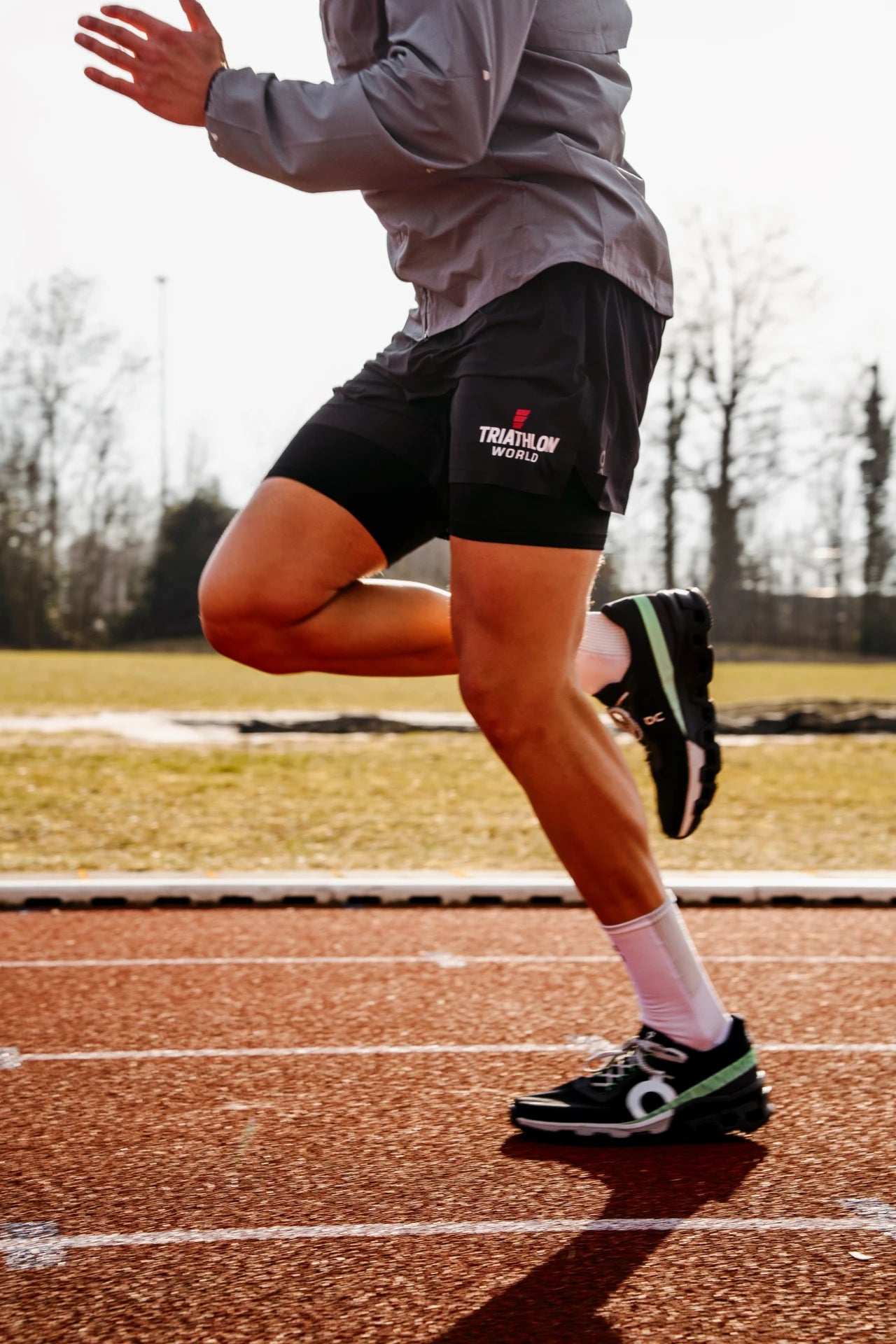 Hardloopbroekjes & shorts →