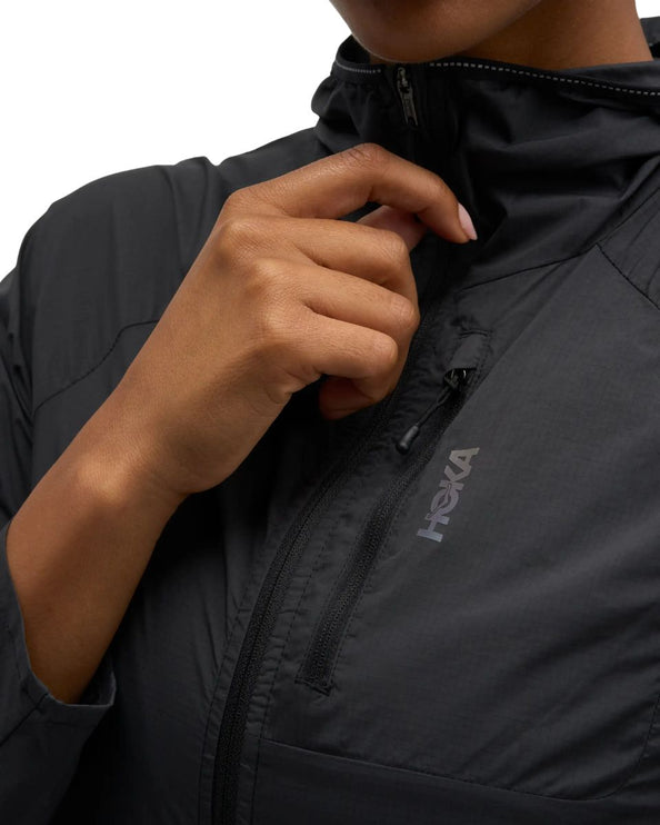 Hoka | Skyflow Wind Jacket | Black | Dames