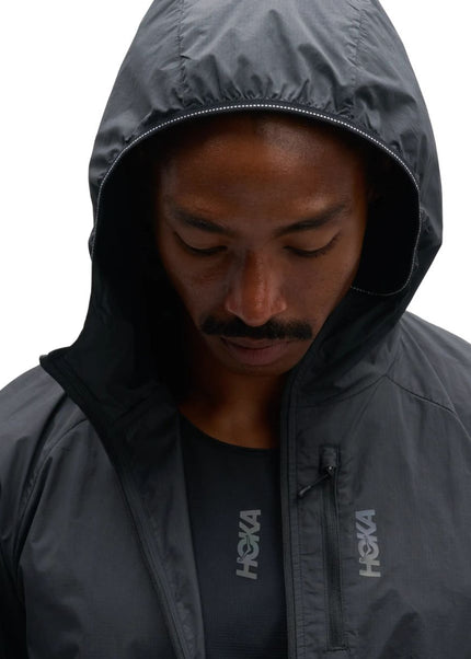 Hoka | Skyflow Wind Jacket | Black | Men's
