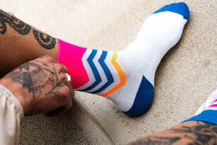 Incylence | Running Volts | Blue / Pink