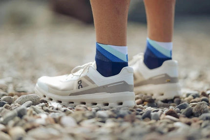 Incylence | Ultralight Apex Short | Navy / Mint