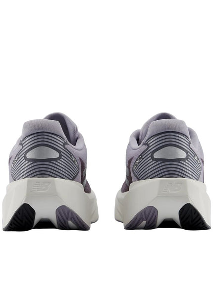 New Balance | FuelCell Rebel v5 | Digital Mist | Damen