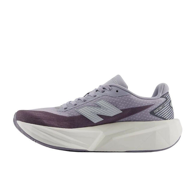 New Balance | FuelCell Rebel v5 | Digital Mist | Damen
