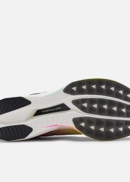 New Balance | FuelCell SuperComp Elite v5 | Boysenberry | Heren