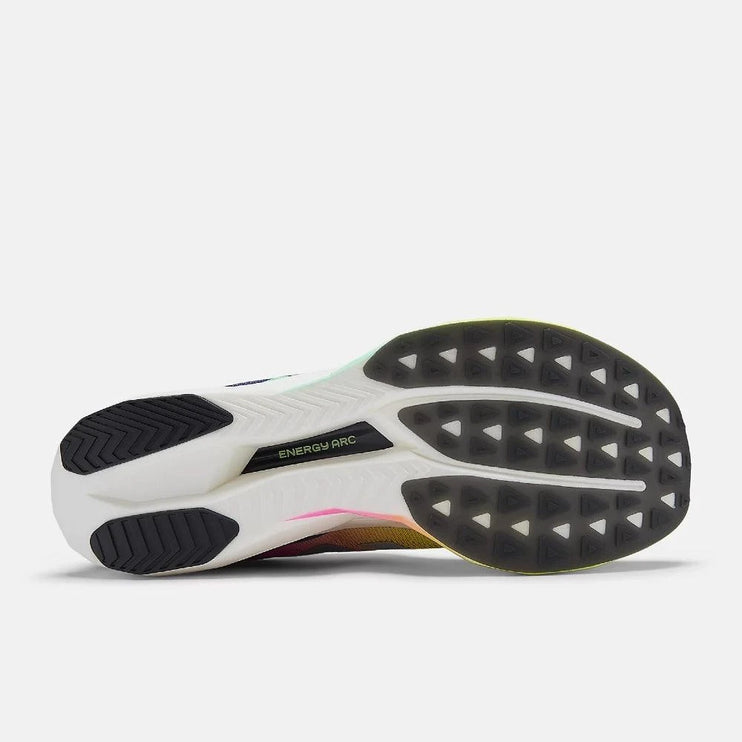 New Balance | FuelCell SuperComp Elite v5 | Boysenberry | Heren