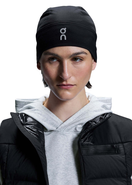 ON | Core Beanie | Black ON RUNNING