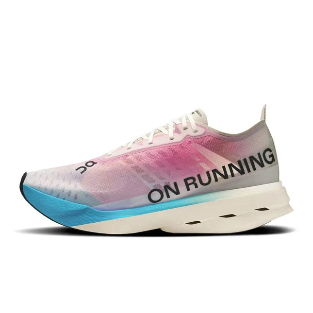 ON | Cloudboom Strike | Men | White / Horizon