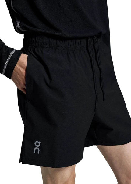 ON | 5'' Core Shorts | Heren | Black