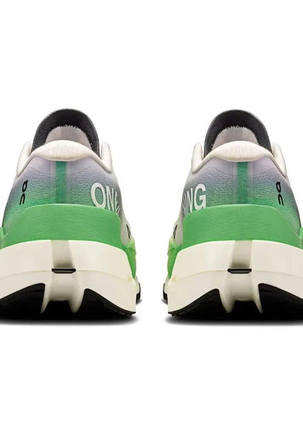 ON | Cloudboom Max | Heren | Honeydrew / Lilac