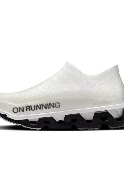 ON | Cloudmonster 3 Hyper Lightspray | Unisex | Black / Apollo