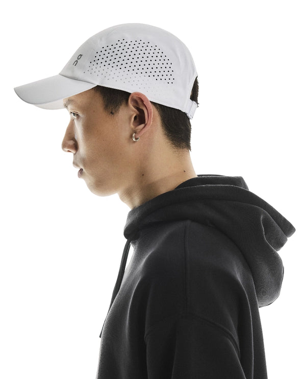 ON | Lightweight Cap | White