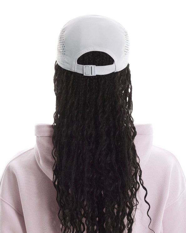 ON | Lightweight Cap | White