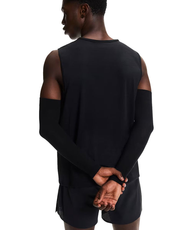ON | Performance Arm Sleeves | Black / Black