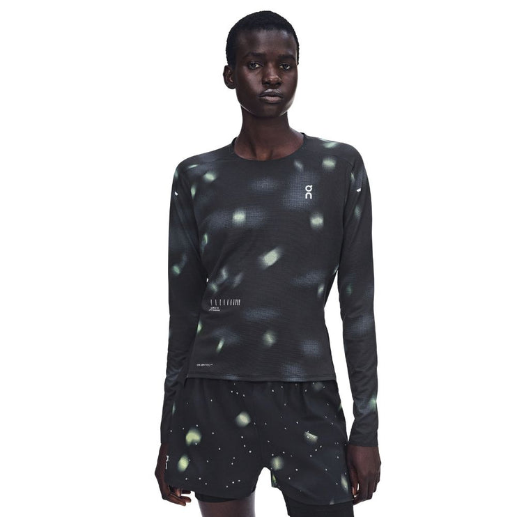 ON | Performance Long T-Shirt | Lumos Black | Dames