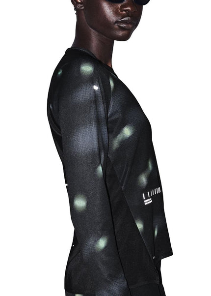 ON | Performance Long T-Shirt | Lumos Black | Dames