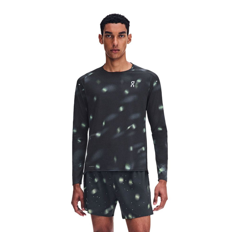 ON | Performance Long T-Shirt | Lumos Black | Heren