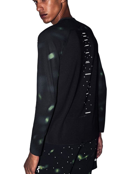 ON | Performance Long T-Shirt | Lumos Black | Heren