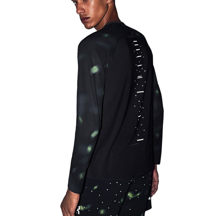 ON | Performance Long T-Shirt | Lumos Black | Heren