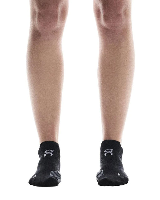 ON | Performance Run Sock Low | Schwarz / Eclipse