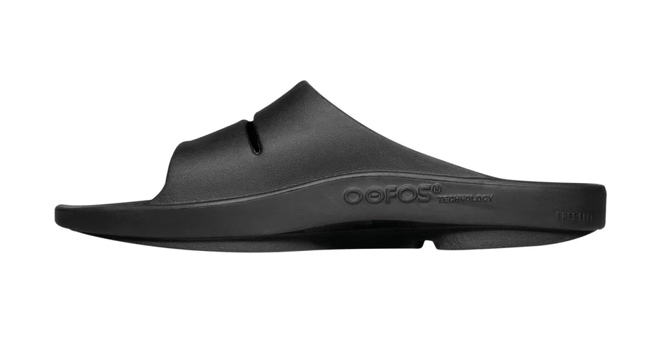 OOFOS | OOahh | Recovery Slides | Unisex | Black OOFOS