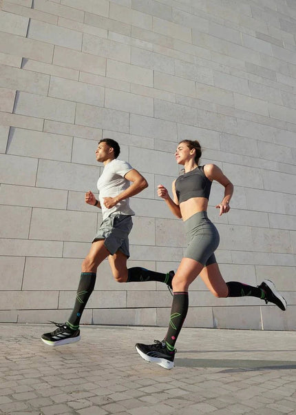 STOX | Running Compression Socks | Dames | Charcoal / Fuchsia