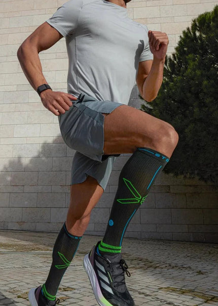 STOX | Running Compression Socks | Heren | Charcoal / Bright Blue