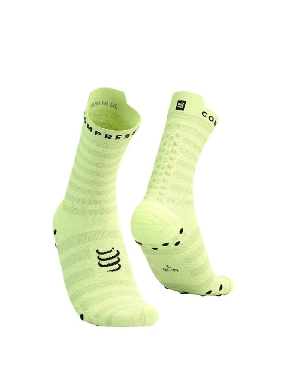 Compressport | Pro Racing Socks V4 | Ultralight | Run High | Shadow Lime / Black
