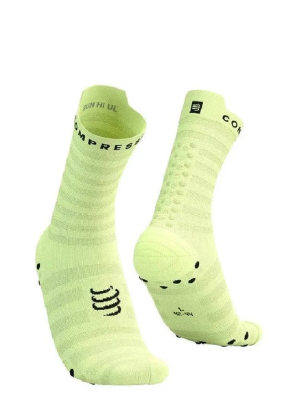 Compressport | Pro Racing Socks V4 | Ultralight | Run High | Shadow Lime / Black