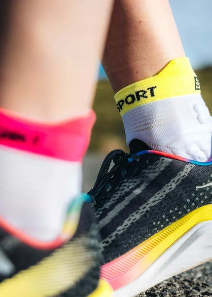Compressport | Pro Racing Socks V4 | Run Low | White / Yellow / Pink Compressport